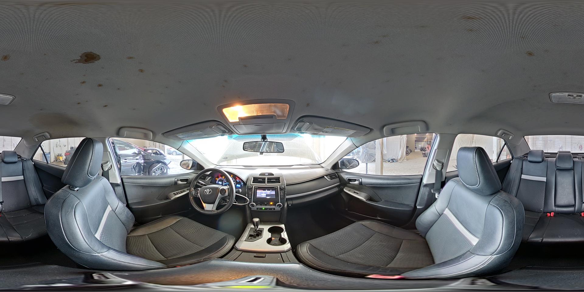 2014 TOYOTA CAMRY