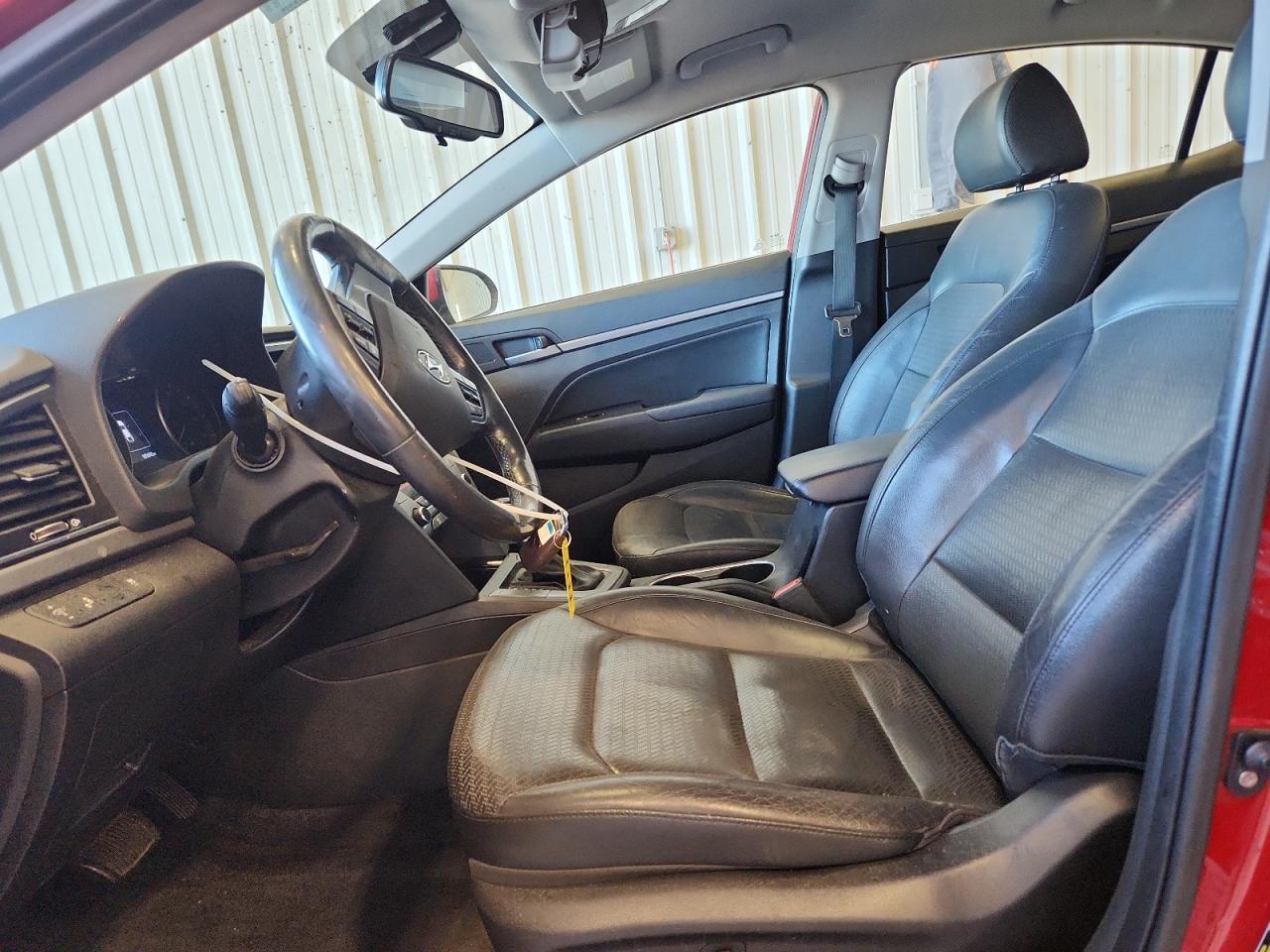 2017 HYUNDAI ELANTRA
