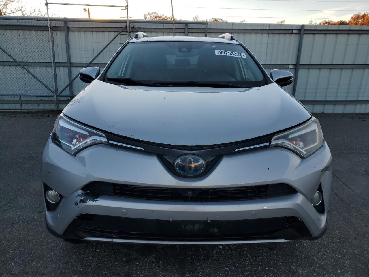 2016 TOYOTA RAV4