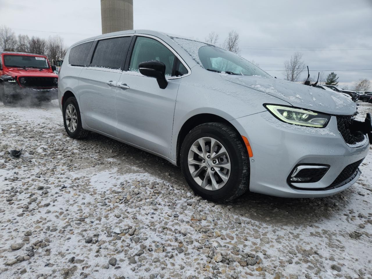 2024 CHRYSLER Pacifica