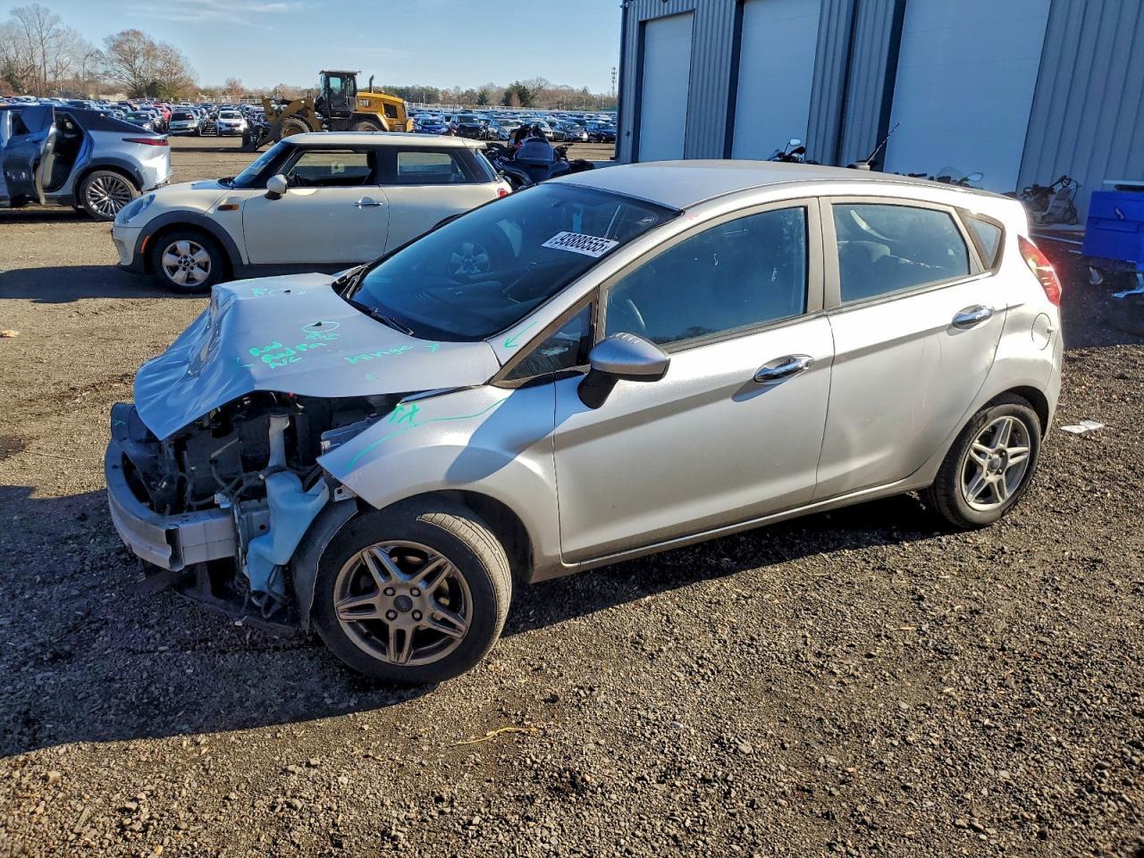 2017 FORD Fiesta
