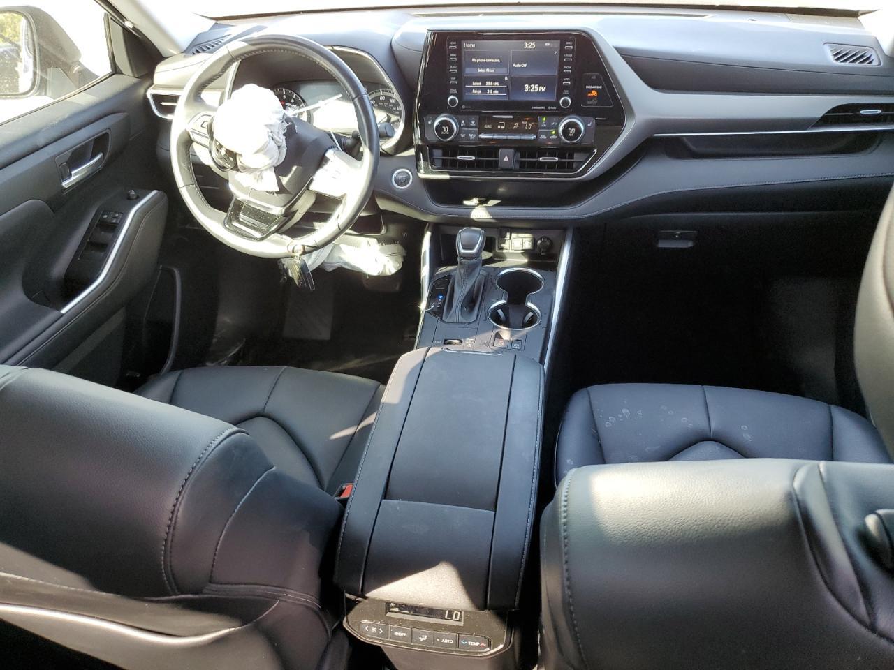 2021 TOYOTA HIGHLANDER