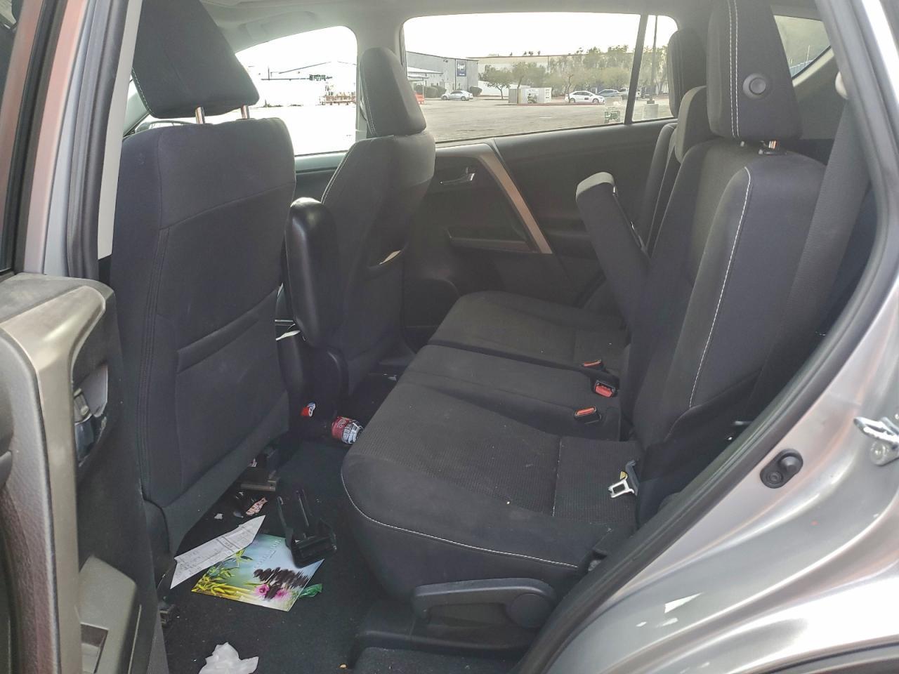 2016 TOYOTA RAV4