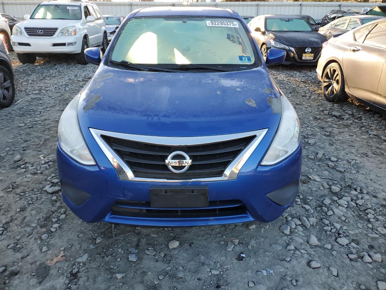 2016 NISSAN VERSA