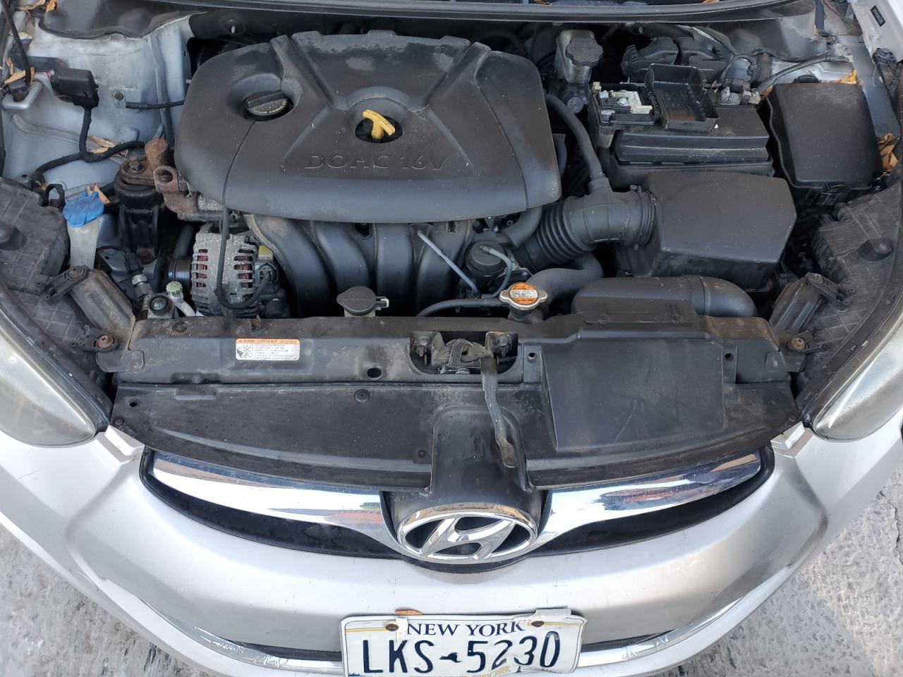 2011 HYUNDAI ELANTRA