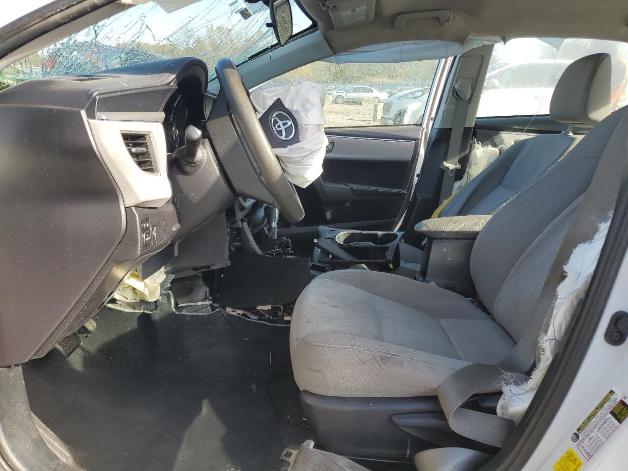 2015 TOYOTA COROLLA