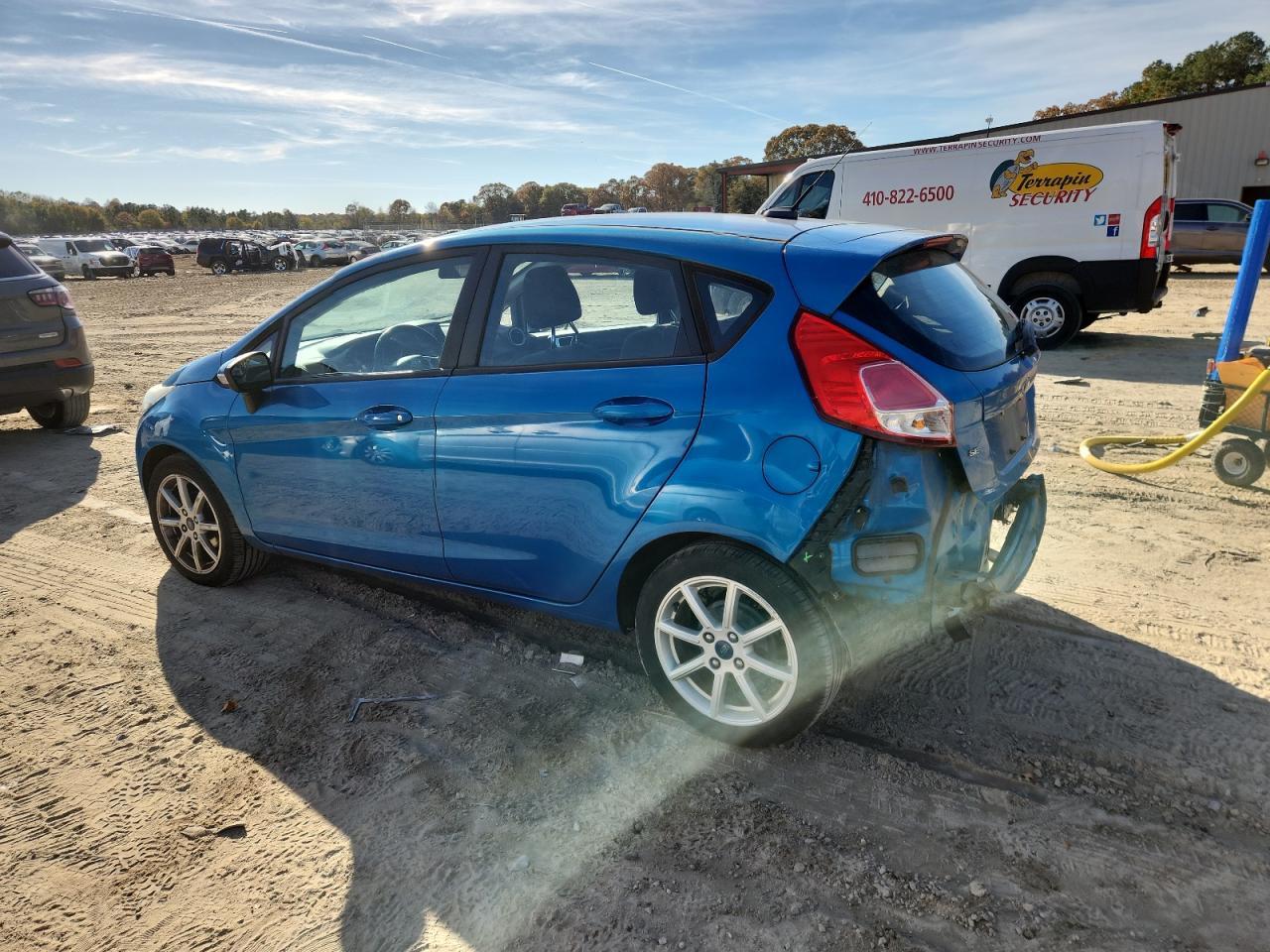 2016 FORD Fiesta