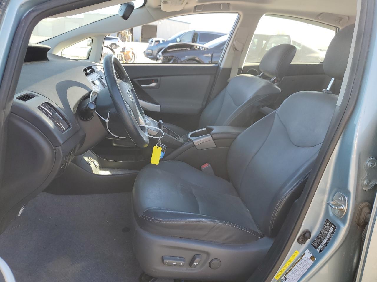 2014 TOYOTA PRIUS