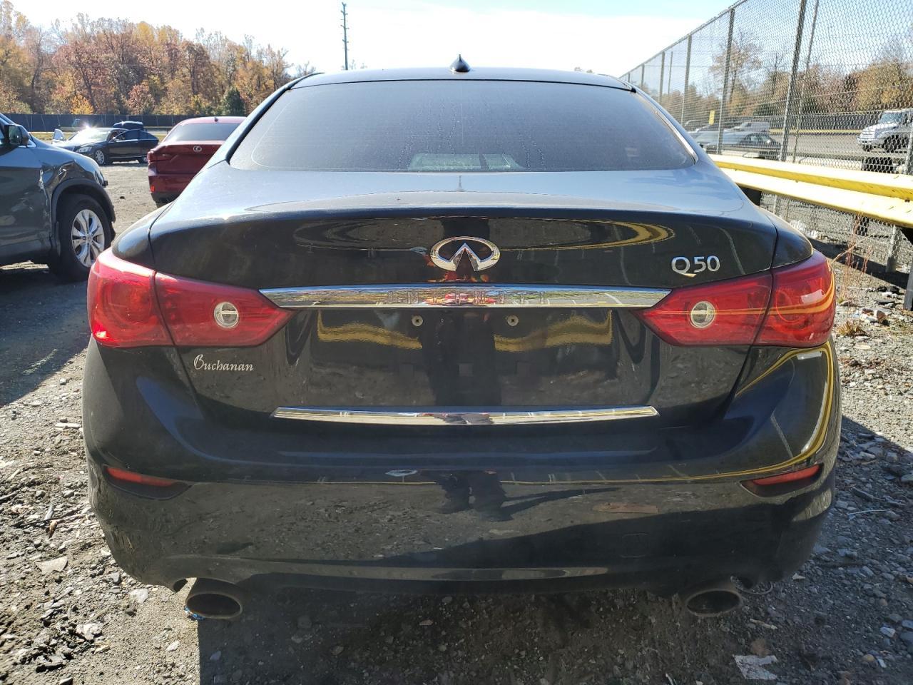 2015 INFINITI Q50