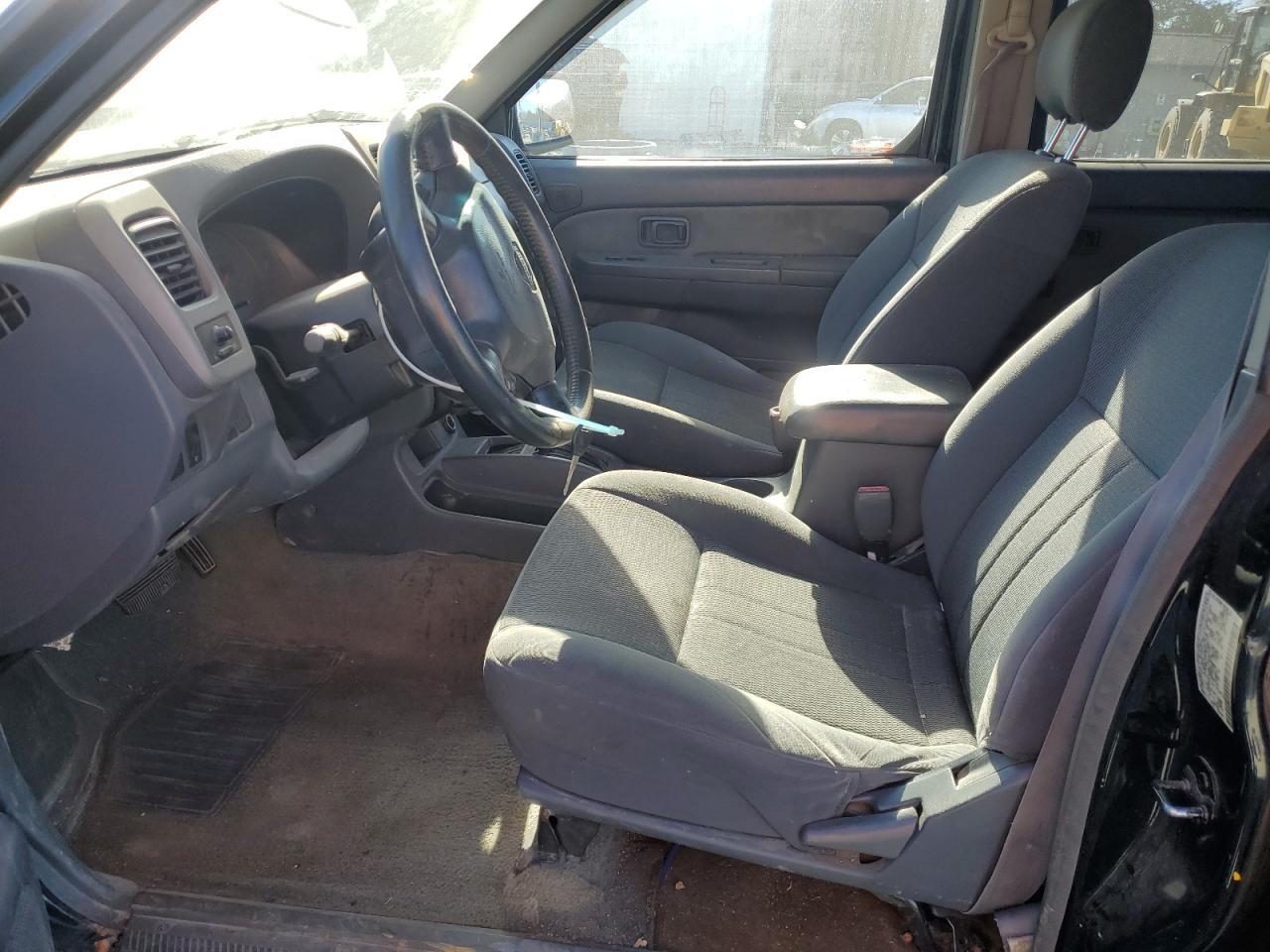 2001 NISSAN Frontier