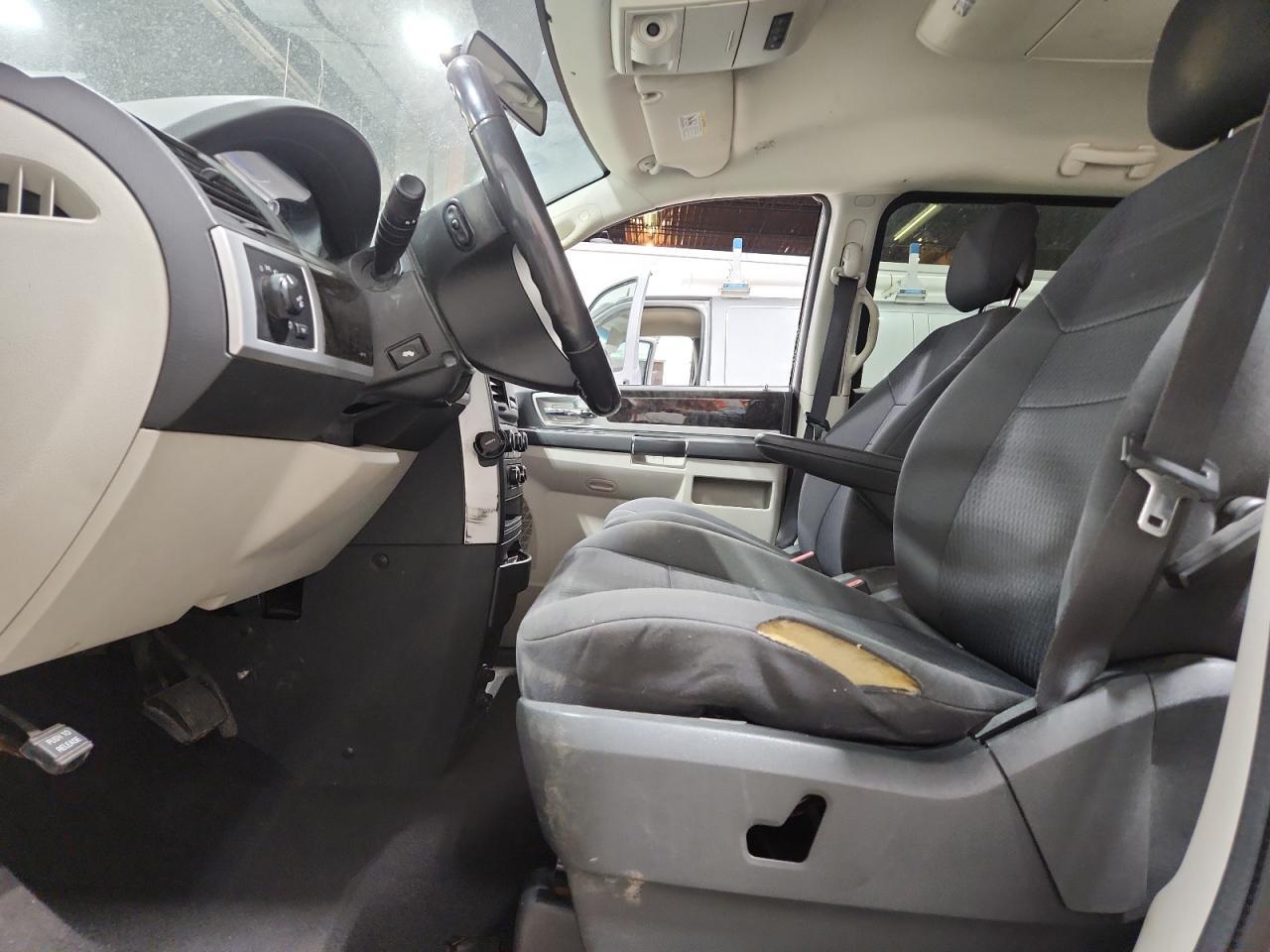 2010 DODGE GRAND CARAVAN