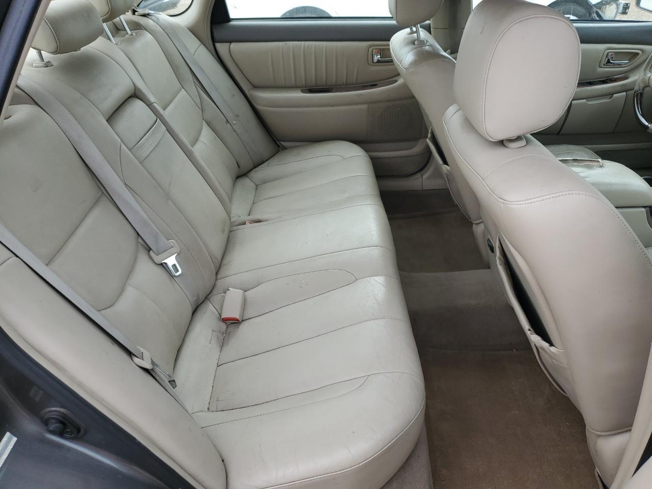 2003 TOYOTA Avalon