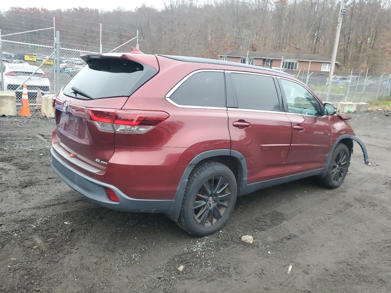 2019 TOYOTA HIGHLANDER