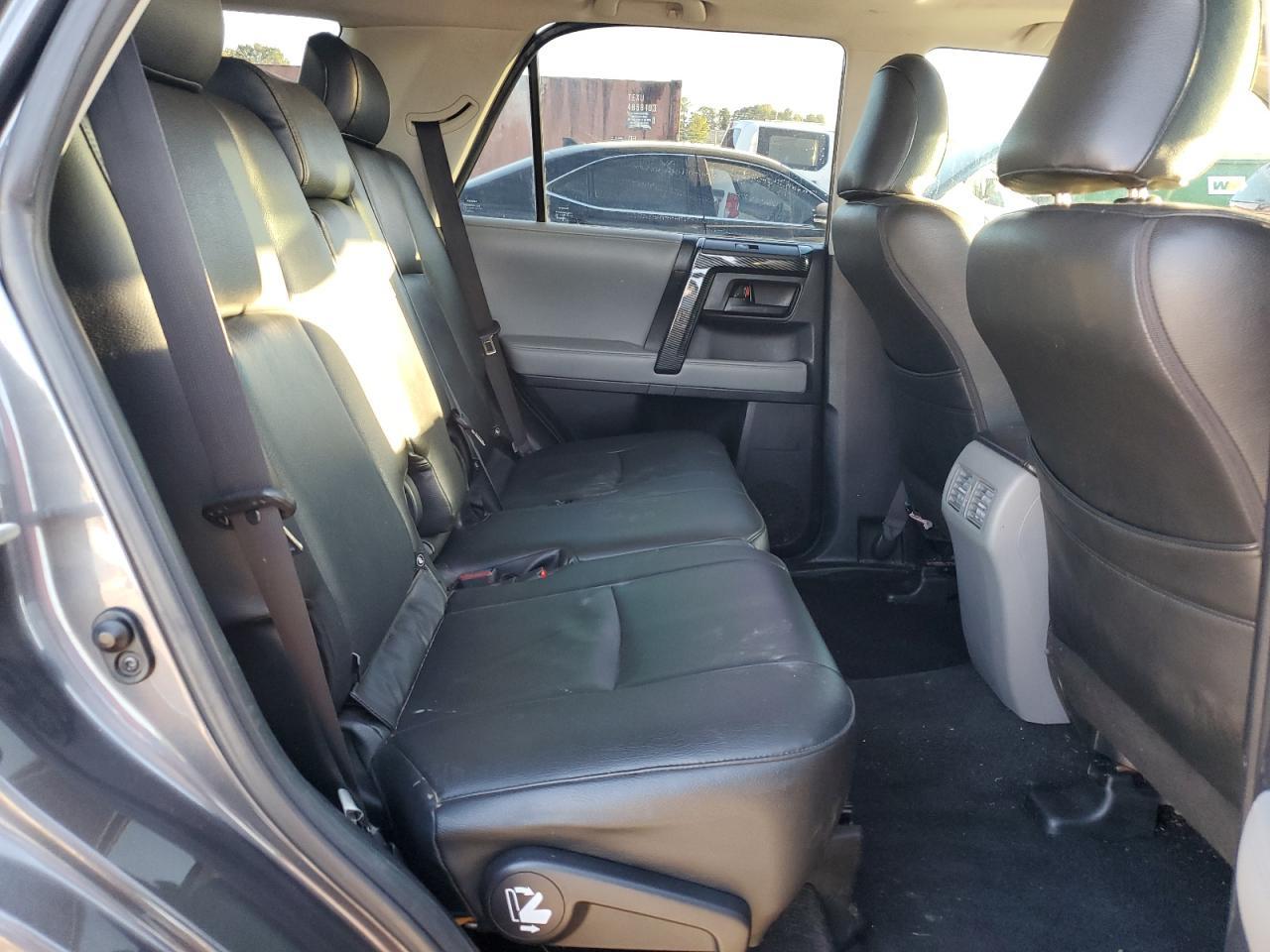 2010 TOYOTA 4Runner