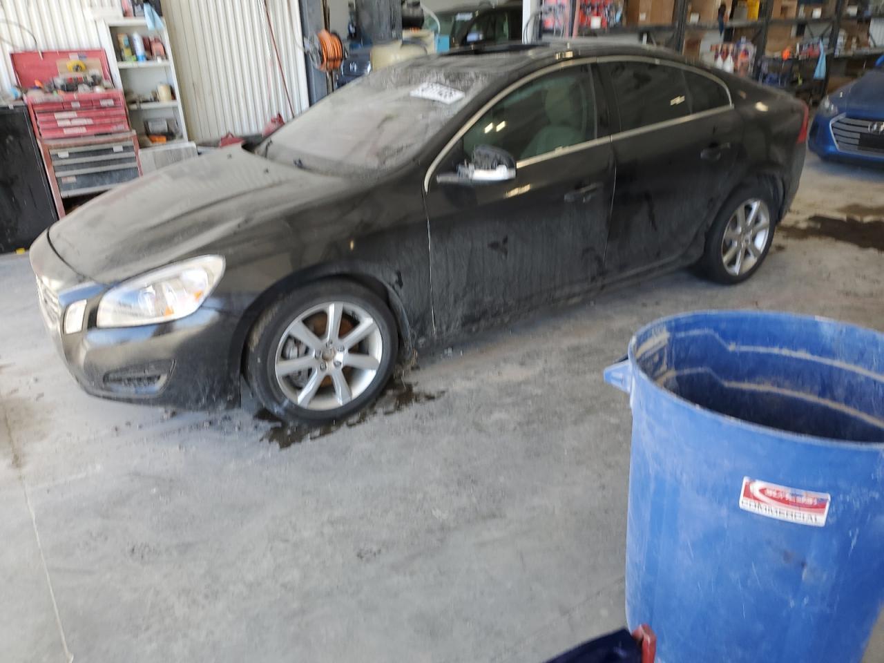 2013 VOLVO S60
