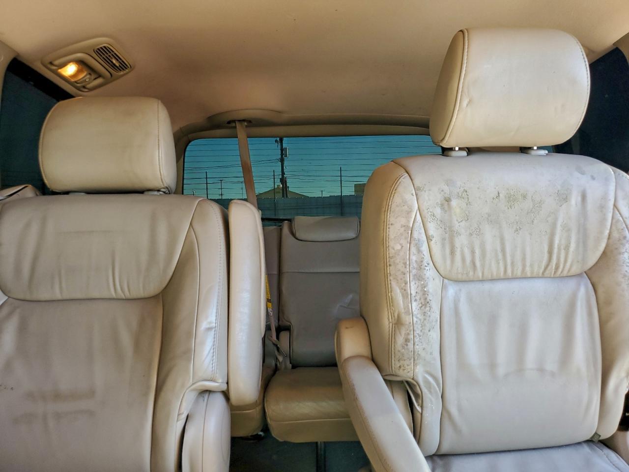 2004 TOYOTA SIENNA