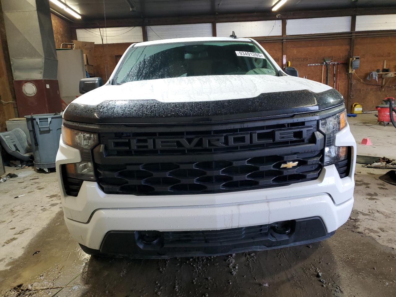 2023 CHEVROLET Silverado