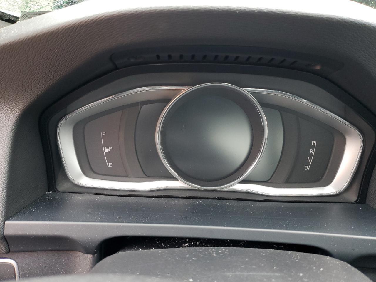 2015 VOLVO S60
