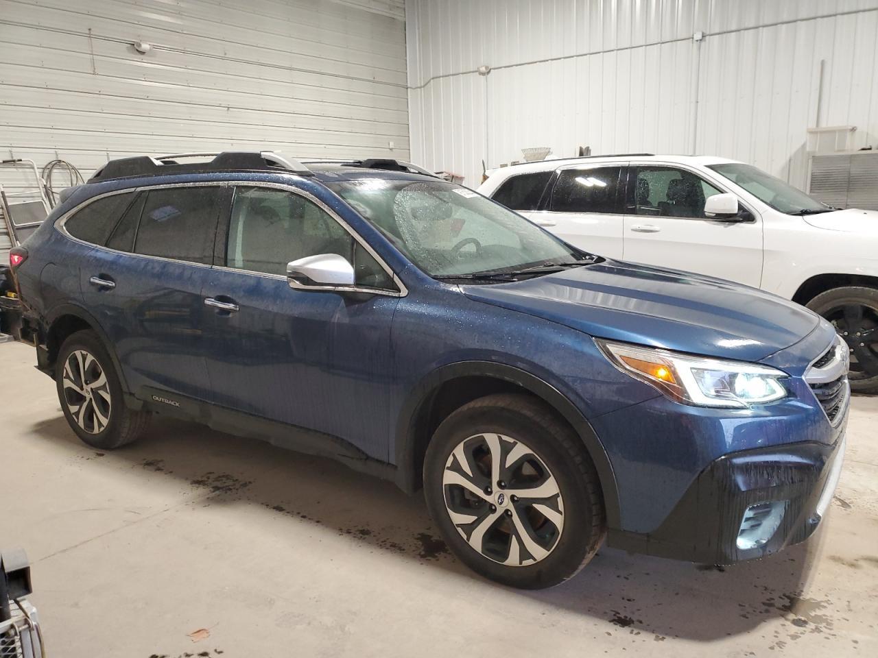 2022 SUBARU Outback