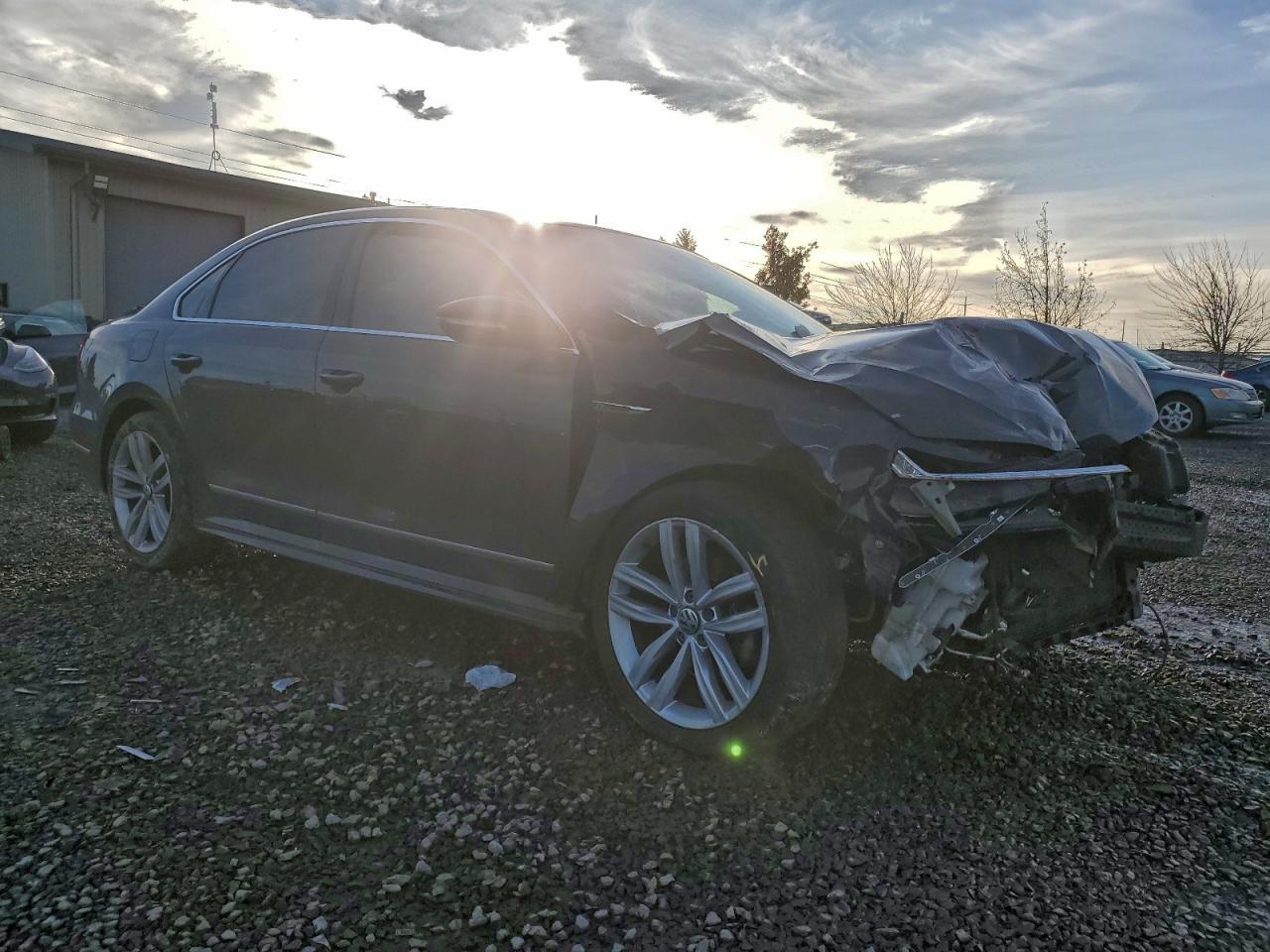 2017 VOLKSWAGEN Passat