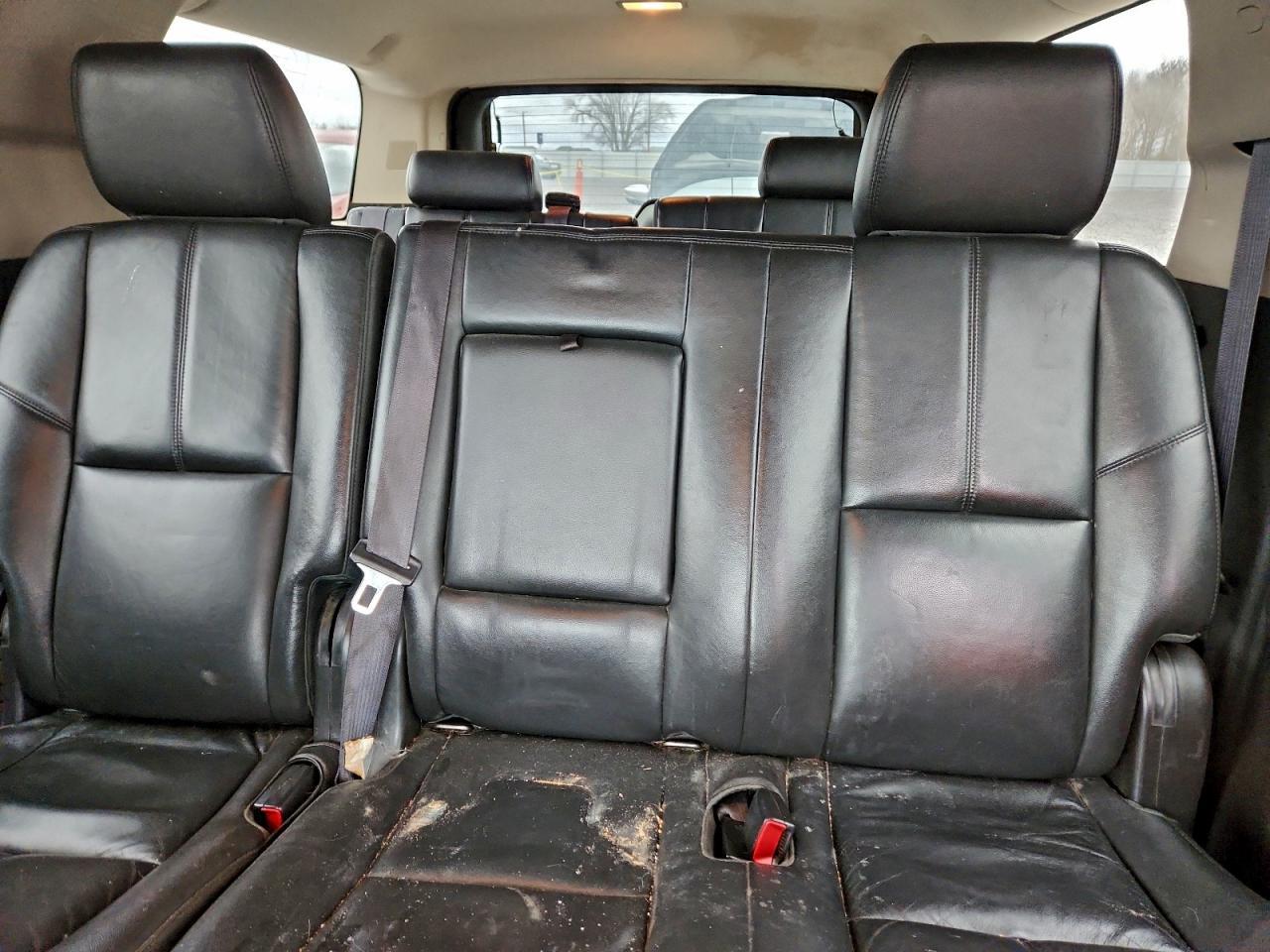 2012 CHEVROLET Suburban