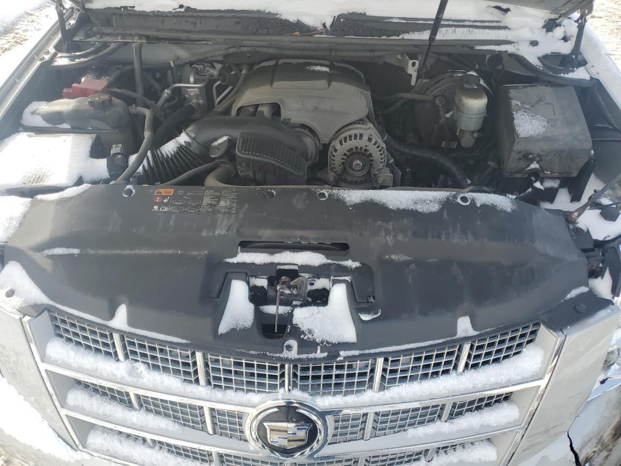 2011 CADILLAC ESCALADE