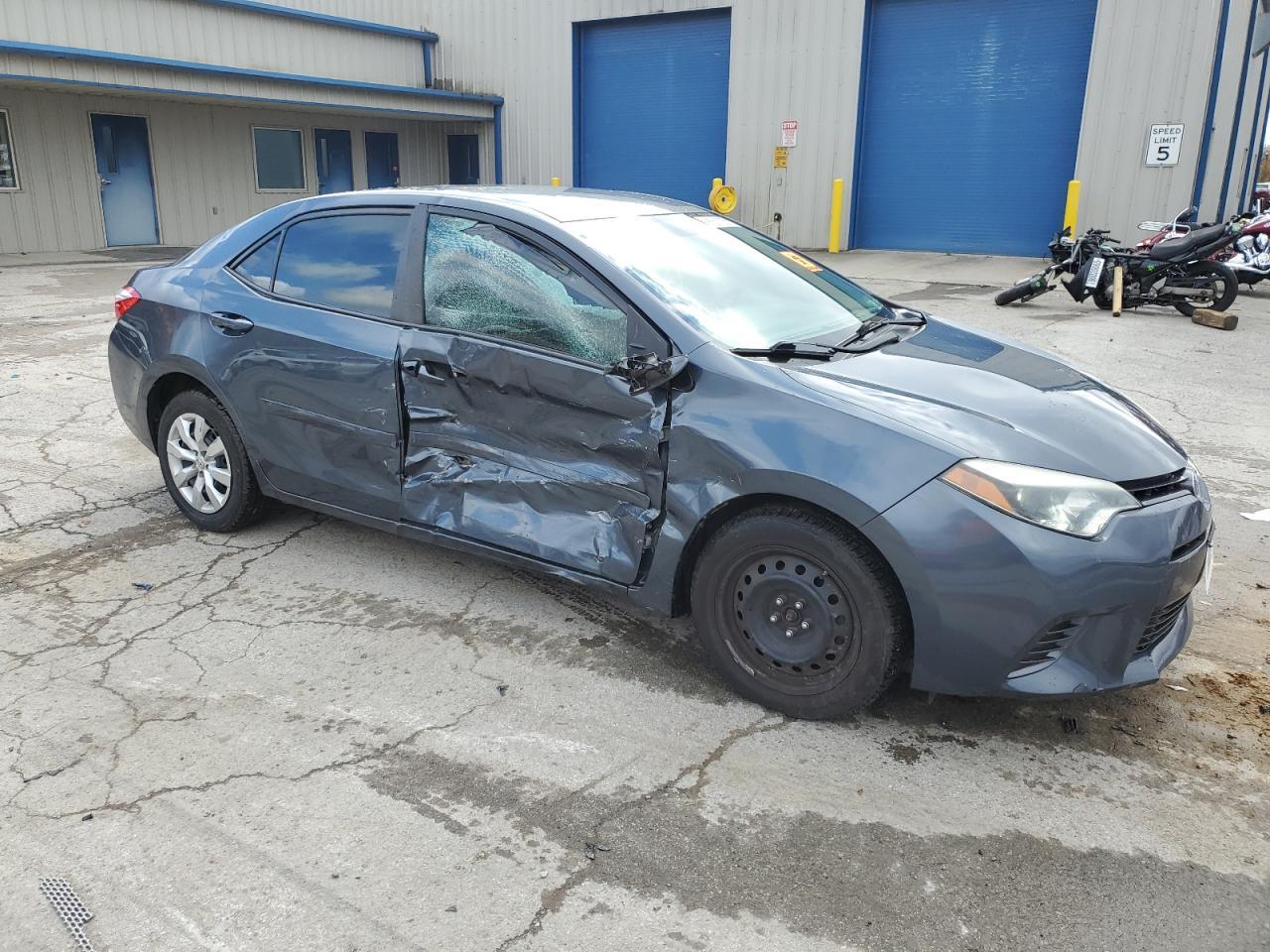 2016 TOYOTA COROLLA