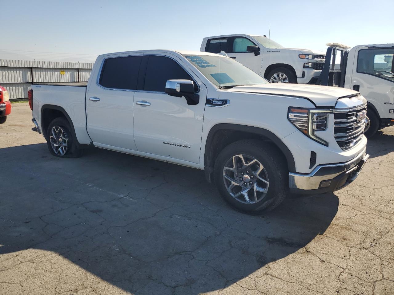 2023 GMC Sierra