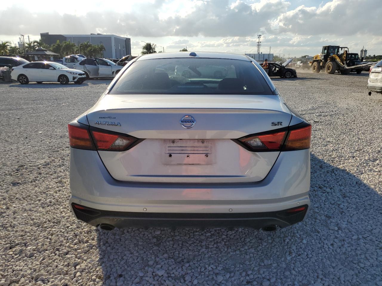 2021 NISSAN ALTIMA