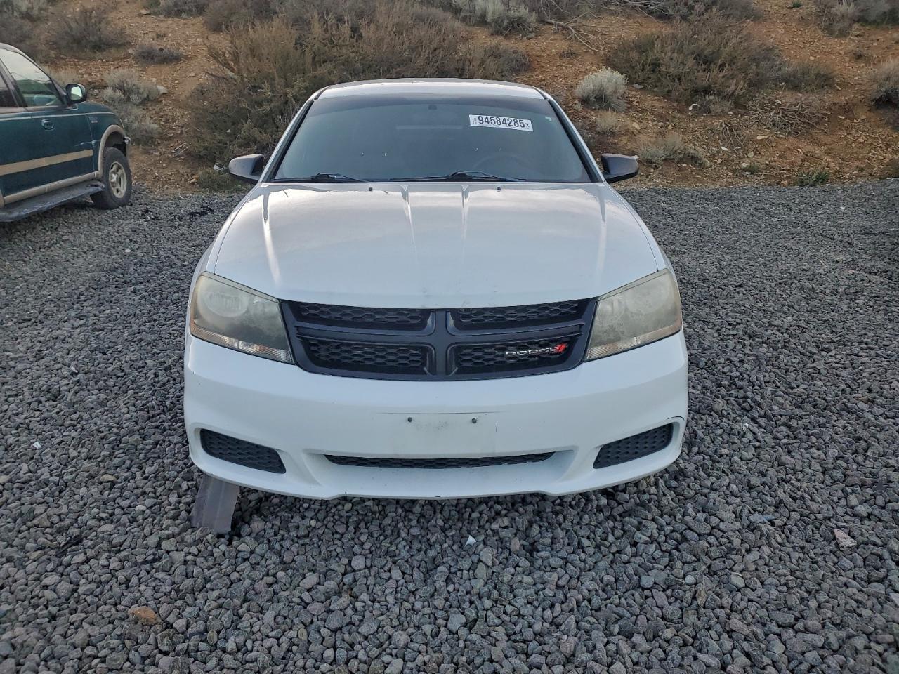2014 DODGE Avenger