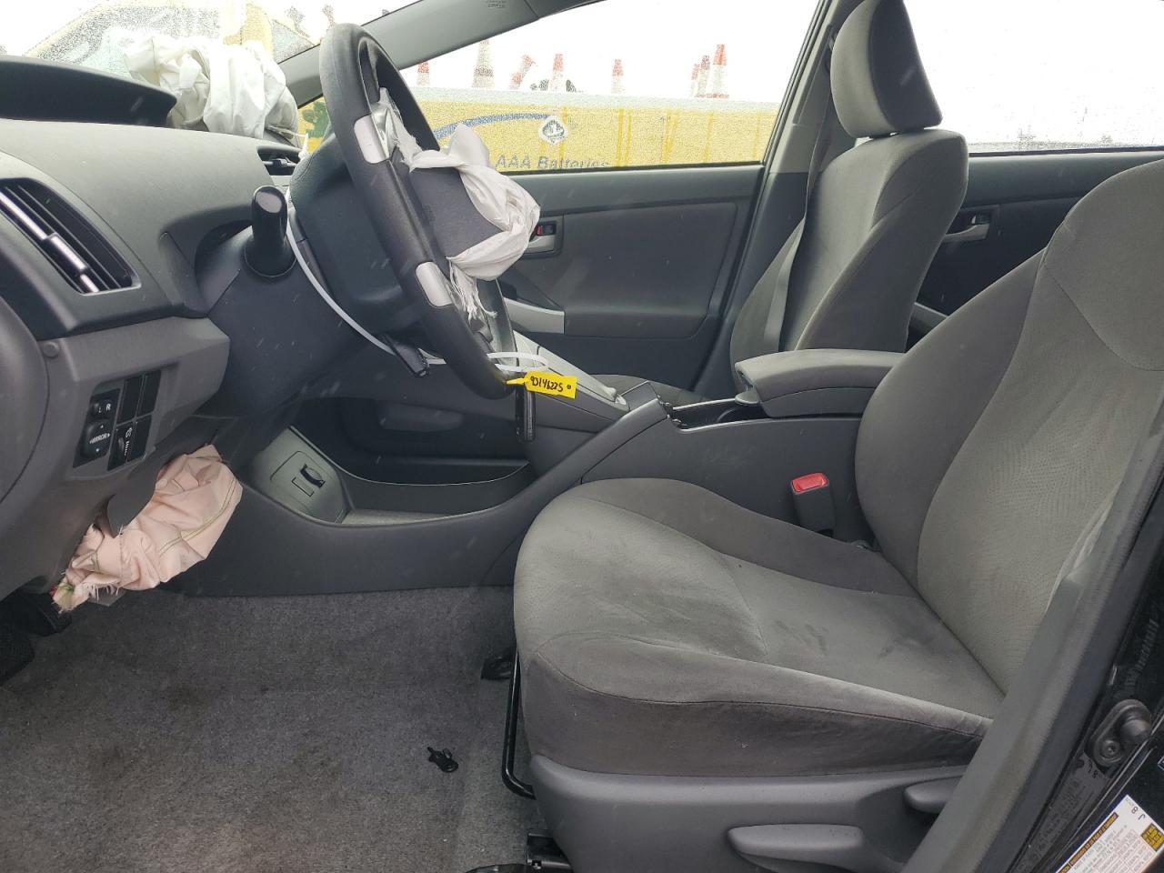 2011 TOYOTA PRIUS