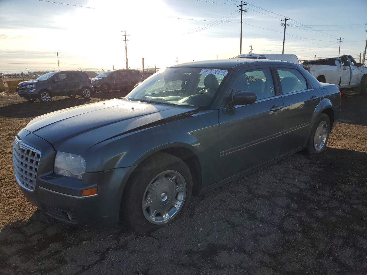 2005 CHRYSLER 300