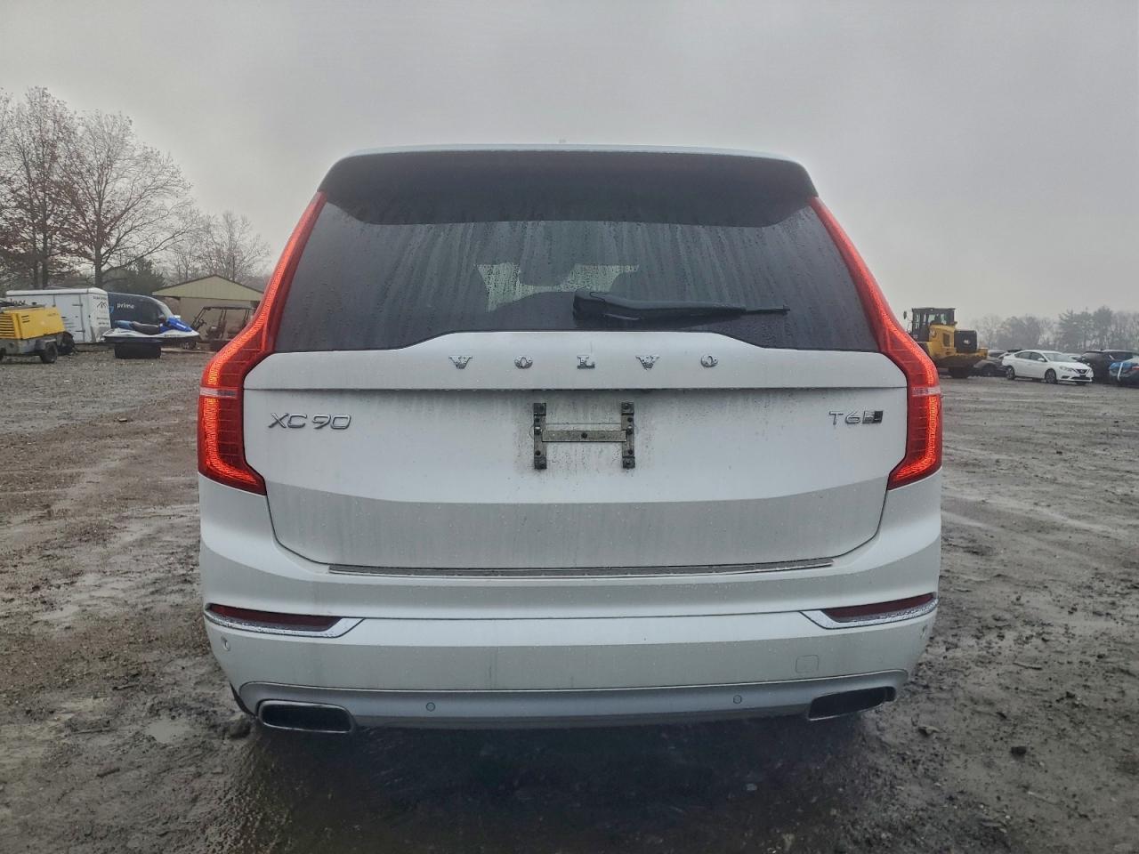 2018 VOLVO XC90