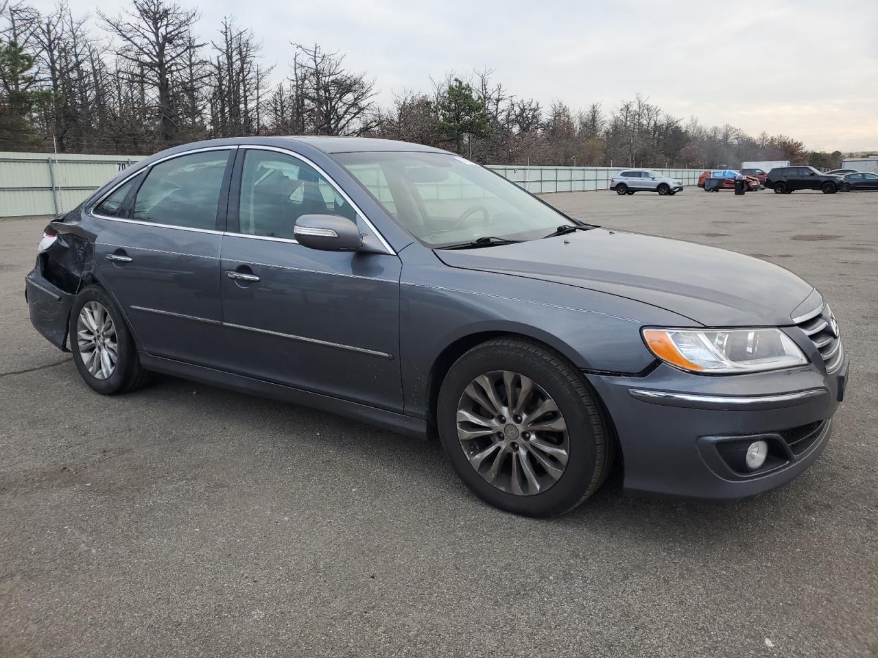 2011 HYUNDAI Azera