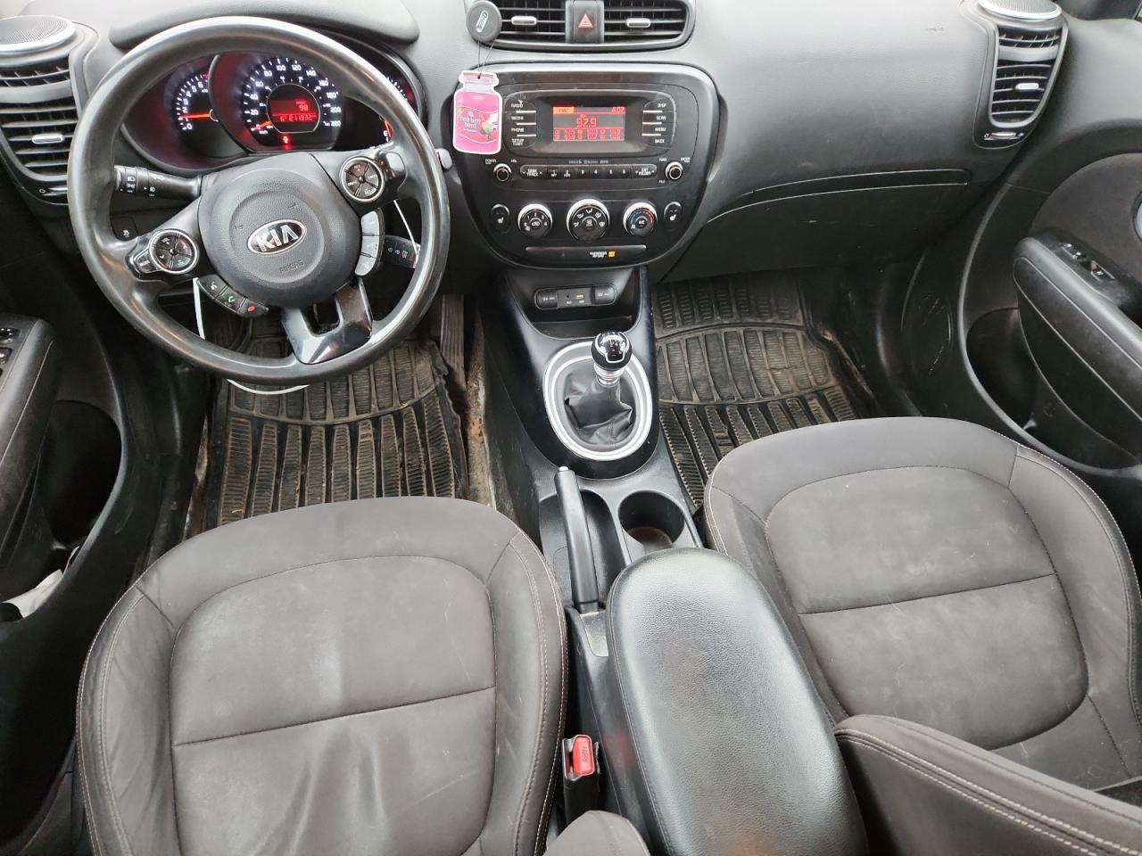 2015 KIA SOUL