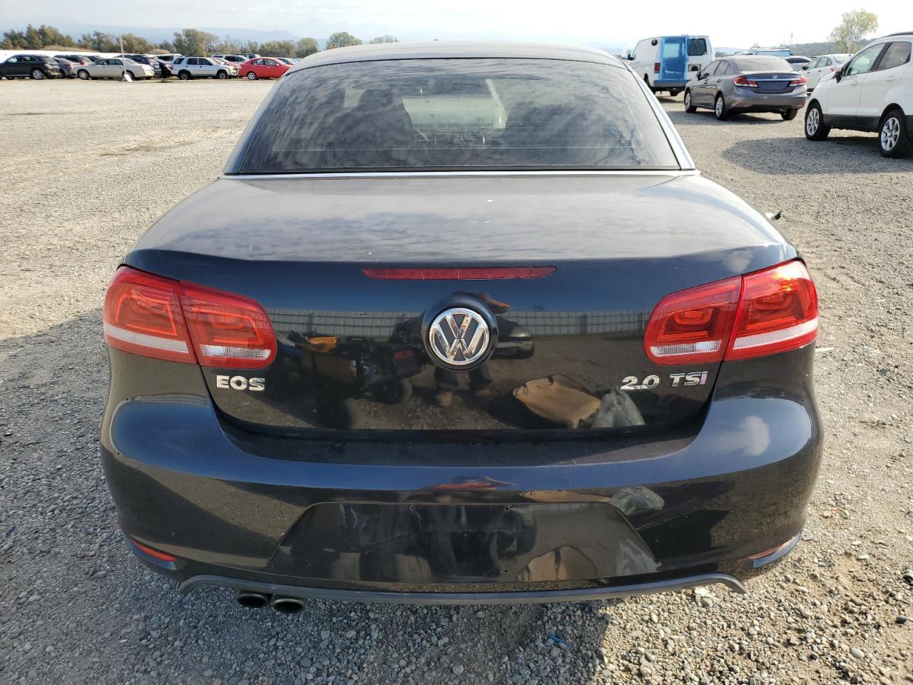 2013 VOLKSWAGEN EOS