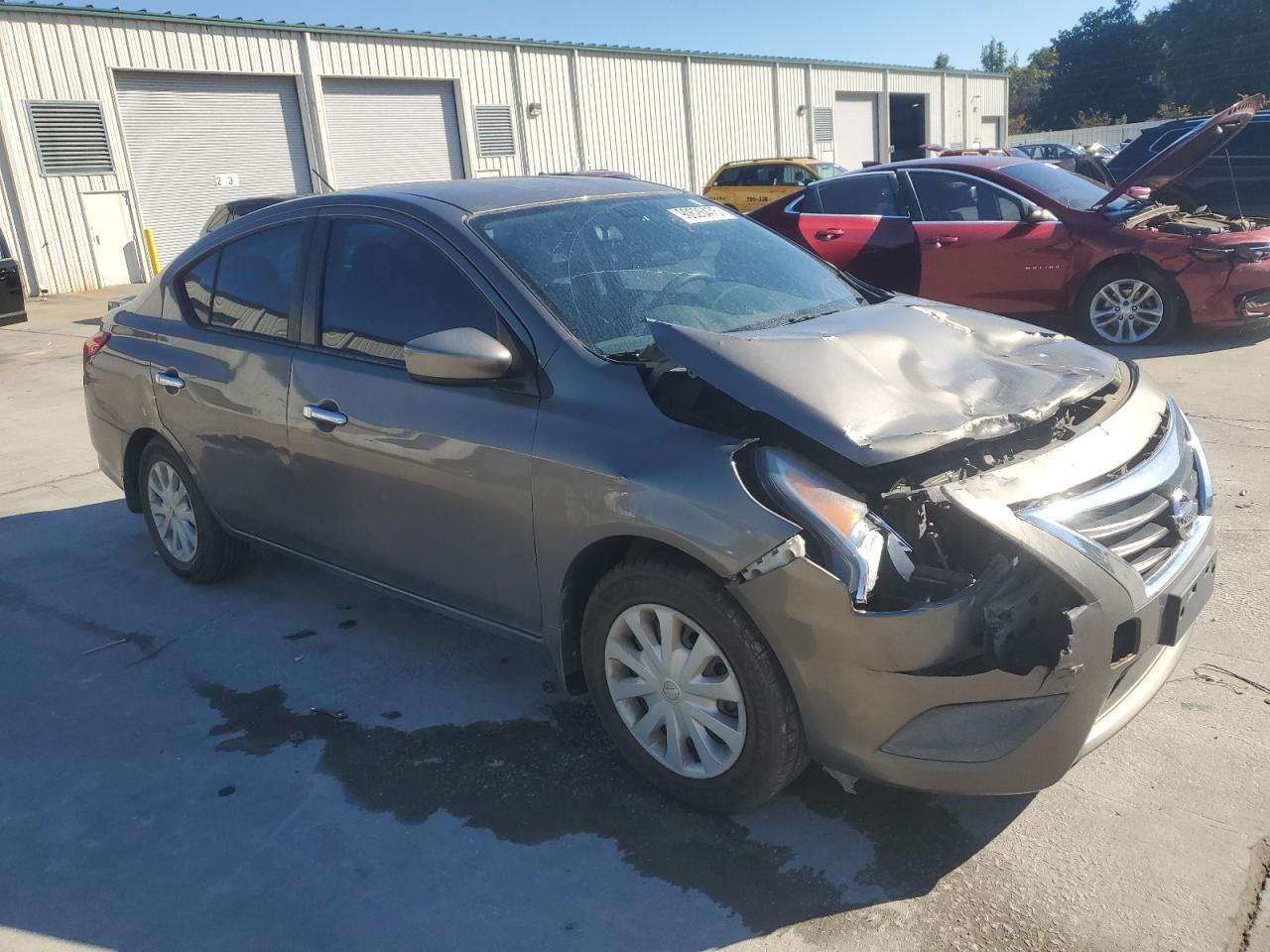 2015 NISSAN VERSA