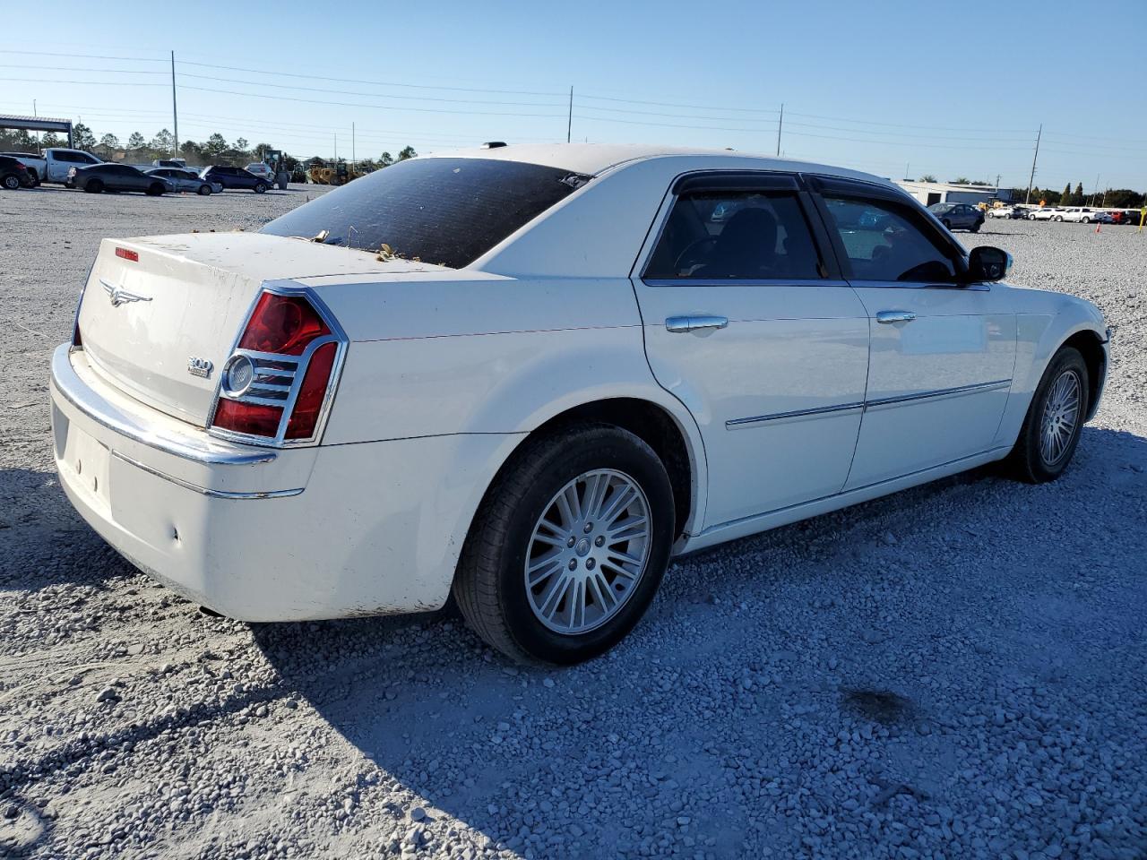 2010 CHRYSLER 300