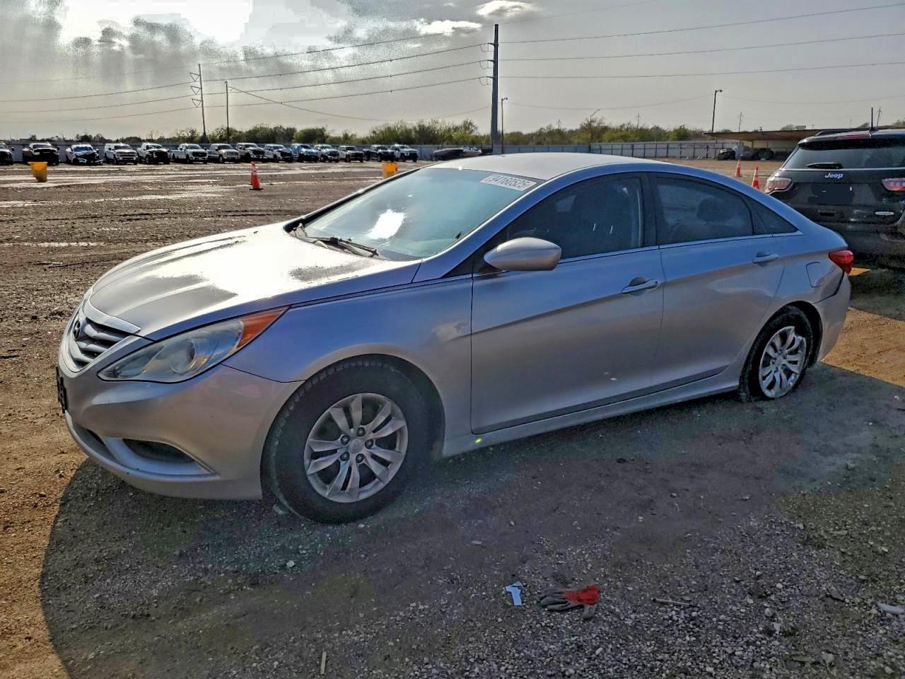 2012 HYUNDAI SONATA
