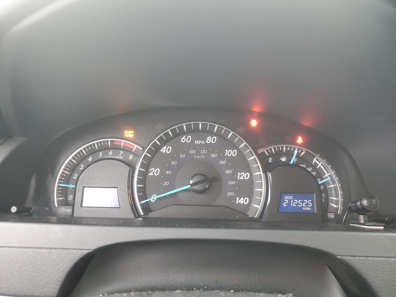 2014 TOYOTA CAMRY
