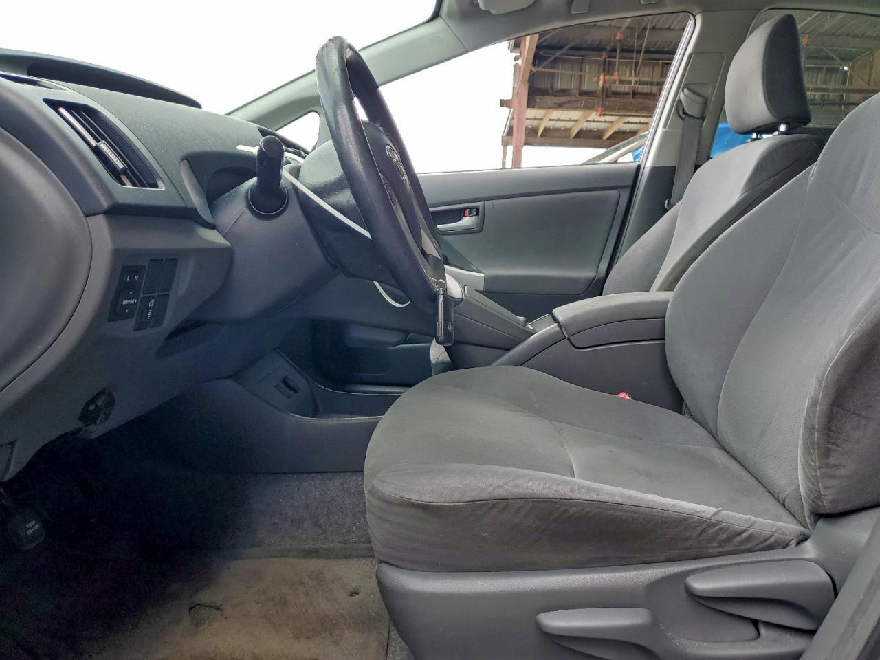 2010 TOYOTA PRIUS