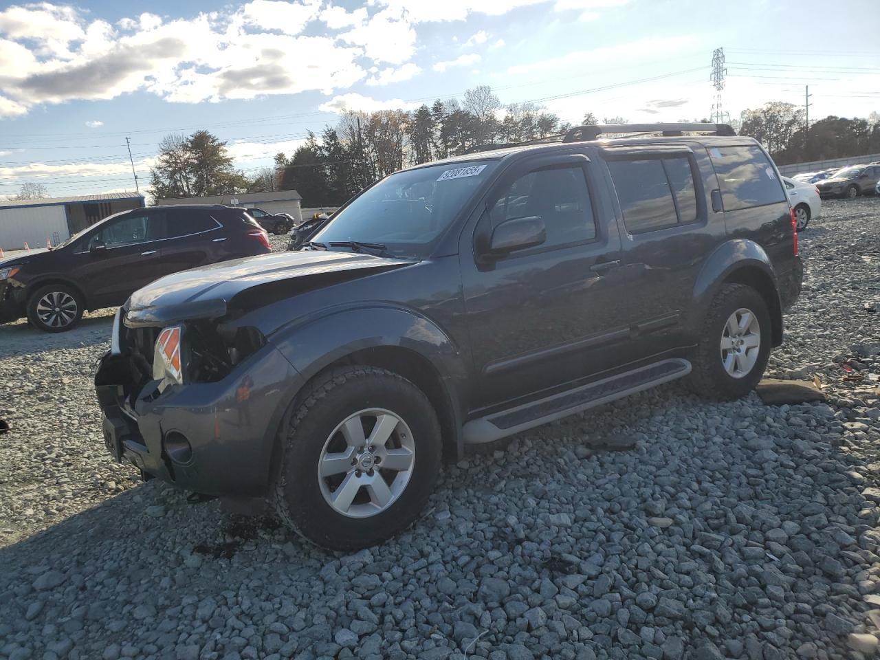 2011 NISSAN PATHFINDER