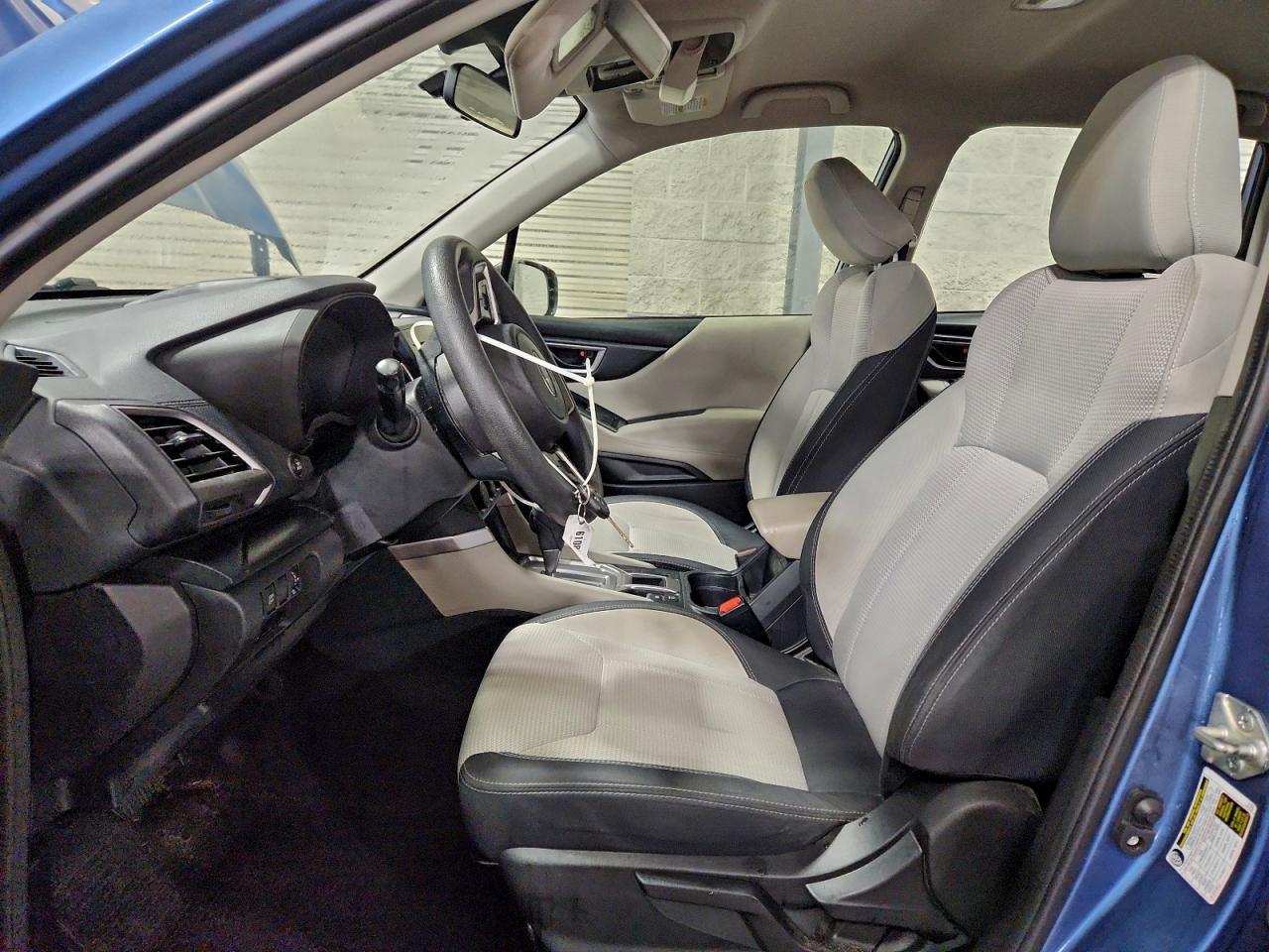 2022 SUBARU FORESTER