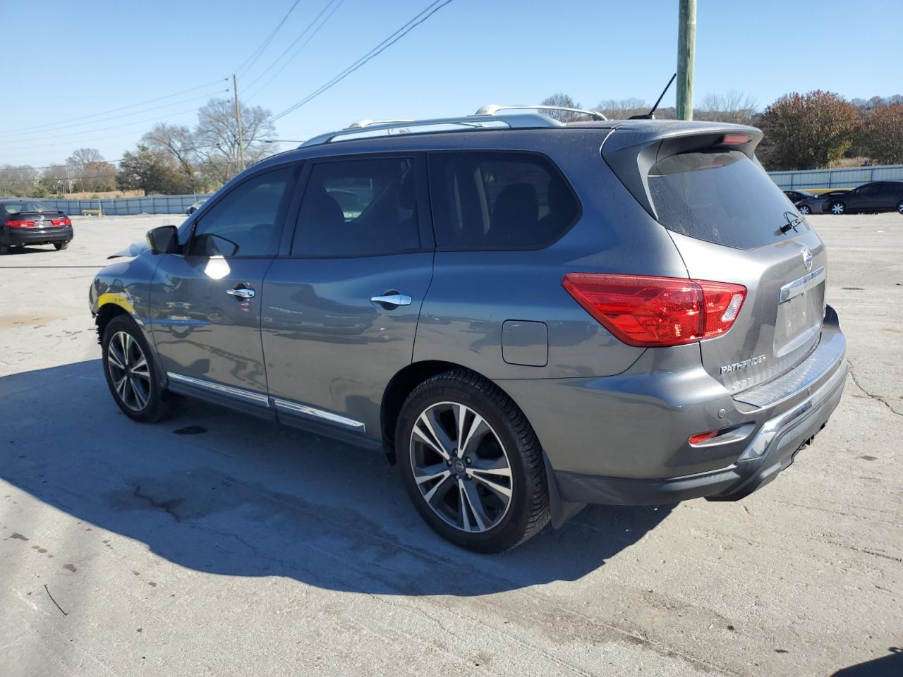 2018 NISSAN PATHFINDER