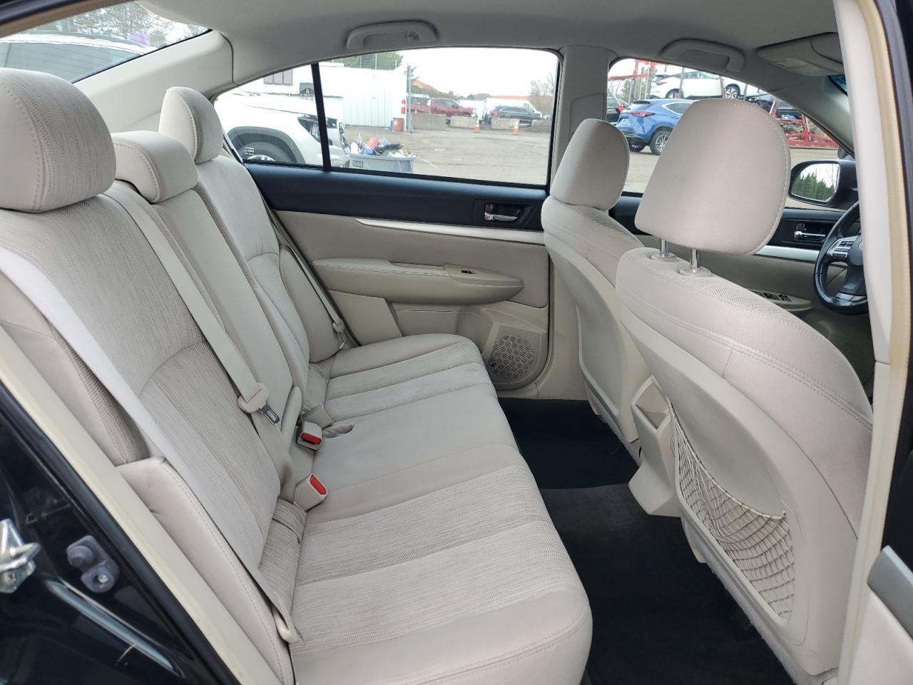 2013 SUBARU Legacy