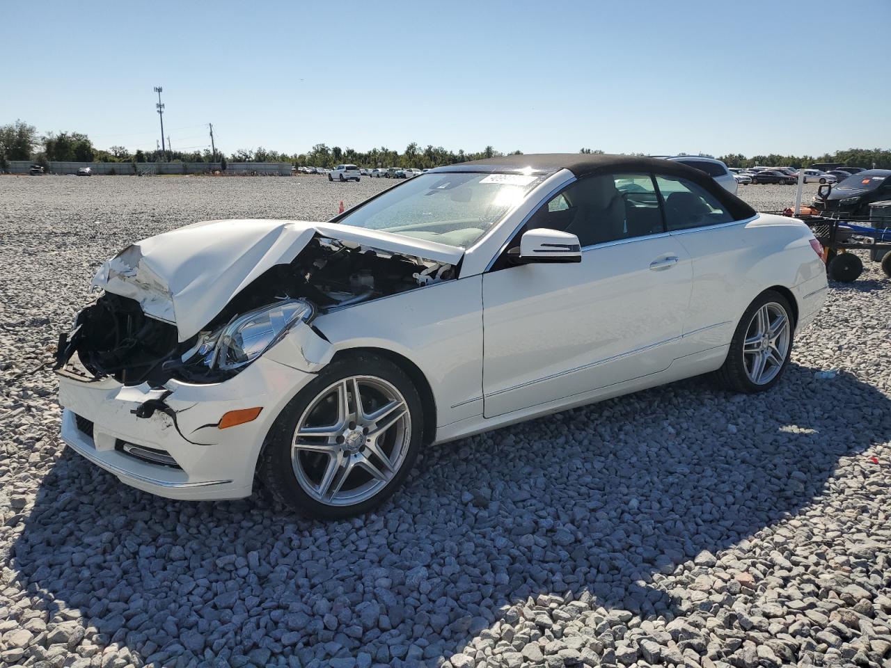 2013 MERCEDES-BENZ E-Class