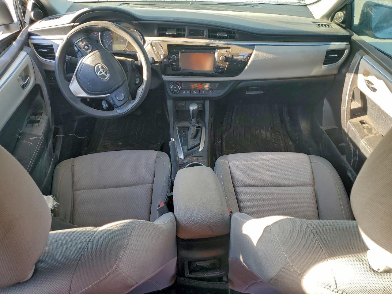2015 TOYOTA COROLLA