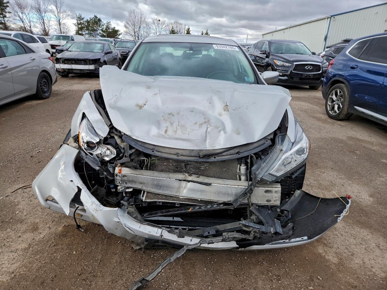 2016 NISSAN ALTIMA