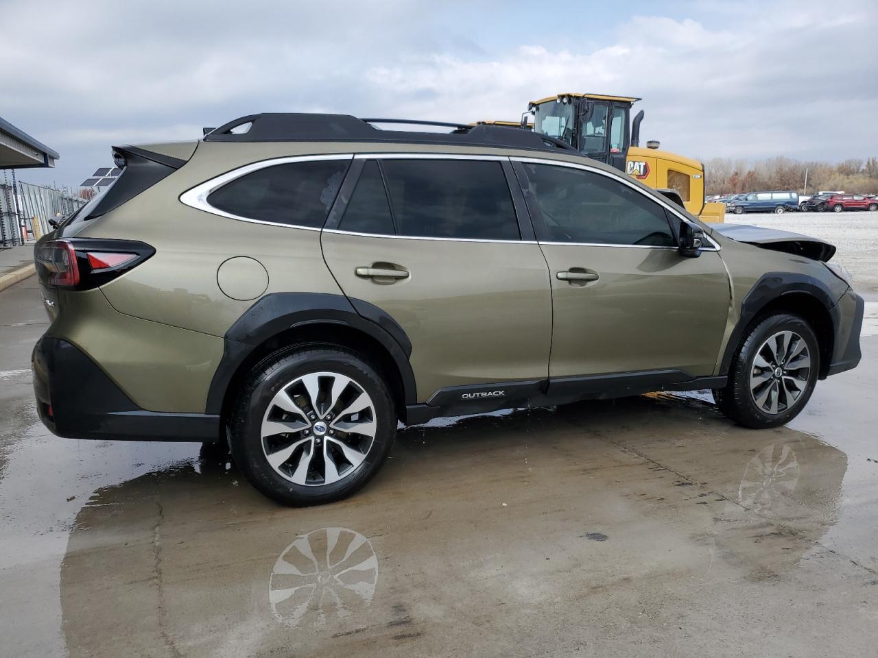 2023 SUBARU Outback