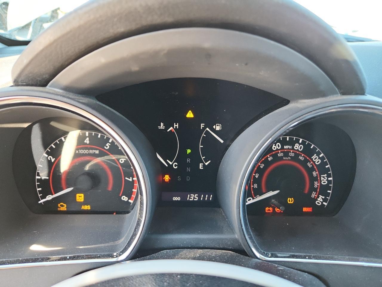 2011 TOYOTA HIGHLANDER